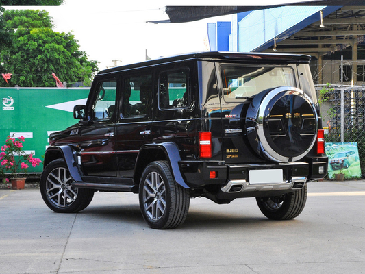BJ80 SUV Napęd na cztery koła Automatyczna wersja rycerza 2.3T 170kw 345NM
