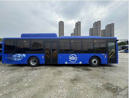 10.5m 50 + 1 miejsc CNG City Bus