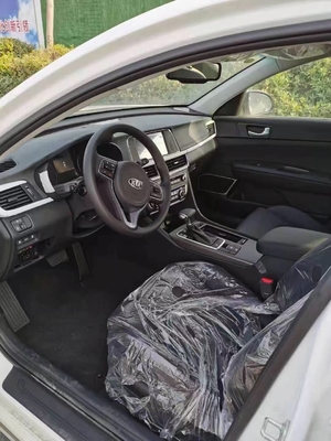Kia K5 Hybrid 2.0L GLS 6 Speed ​​AT Sedan Używany samochód średniej wielkości 115kW