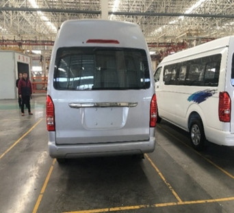 Changan Hiace 5.4m Benzyna 15-osobowy Używany autobus pasażerski Silnik 3TZ