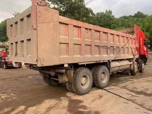 Hongyan Genlyon 8x4 Wywrotka Szybka skrzynia biegów 12JSD220T
