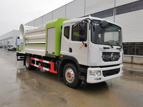 Dongfeng Duolika D9 Cysterna na wodę używana