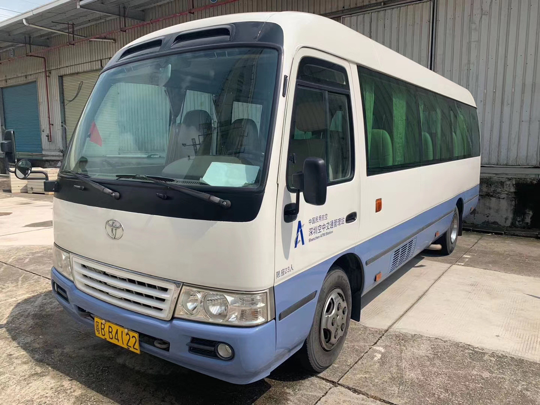 4.0L 100kw Toyota Coaster Autobus pasażerski 23-osobowy Diesel 4.0 Euro 3